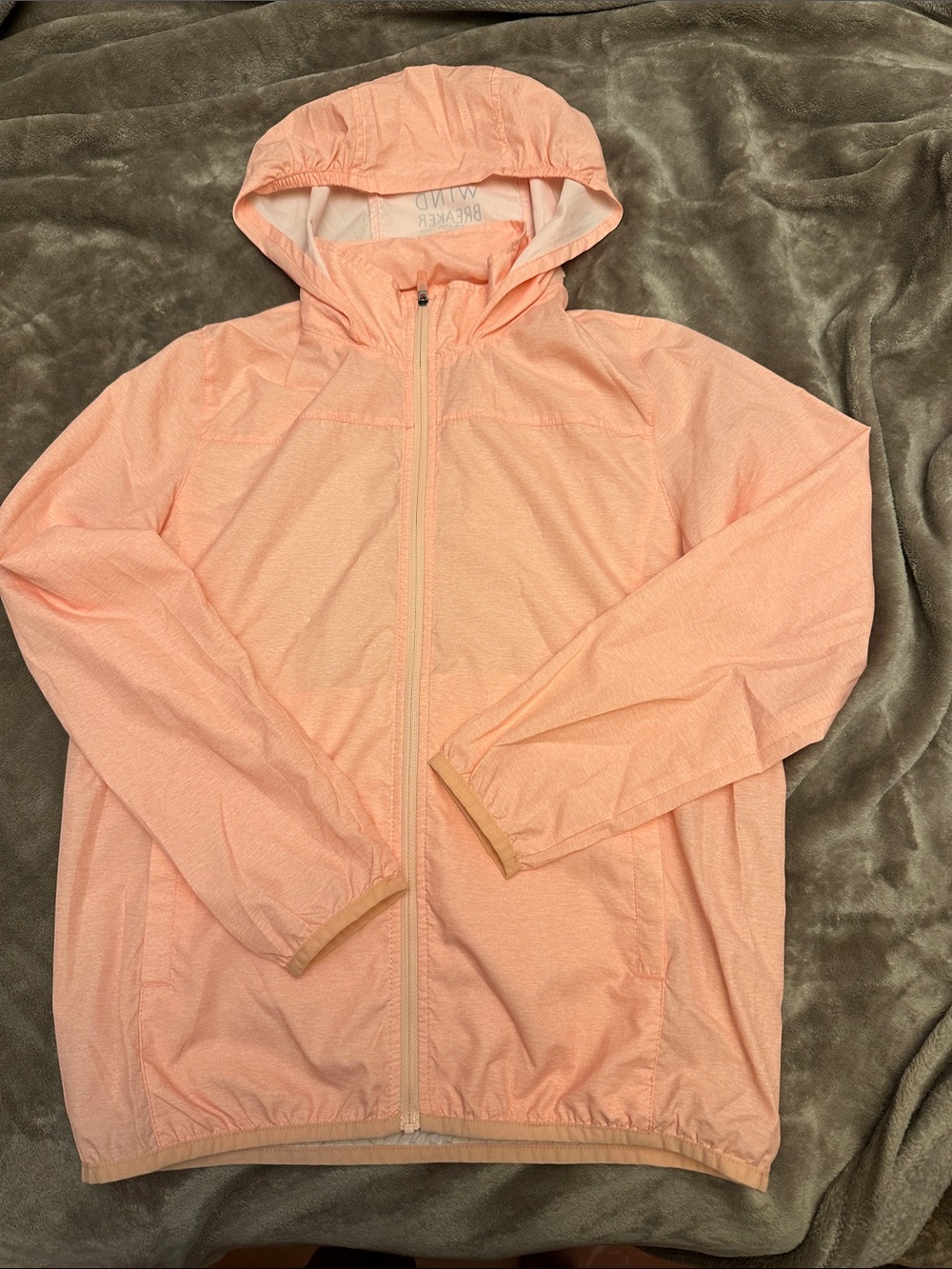 Lightweight Peach packable Hooded  Windbreaker Jacket size 12-13 Girl